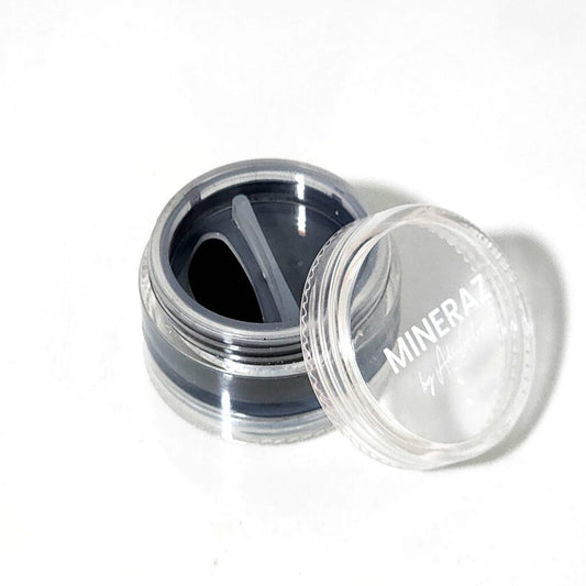 Pigments Liner