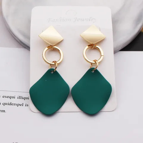Boucles rétro vernis